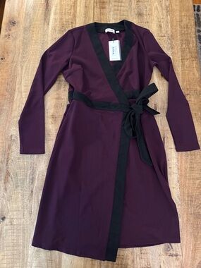 Leota Plum KARA Wrap Dress aubergine moss crepe Black Trim purple and Tie NWT